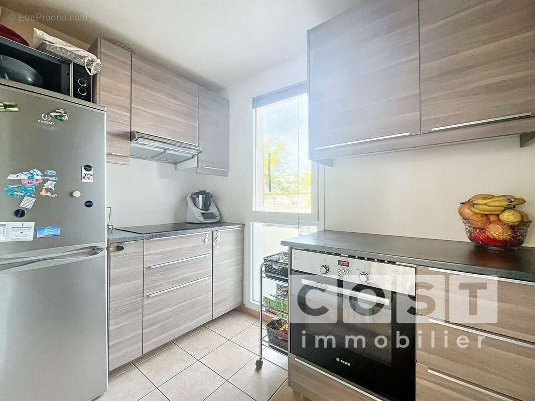 Appartement à GENNEVILLIERS