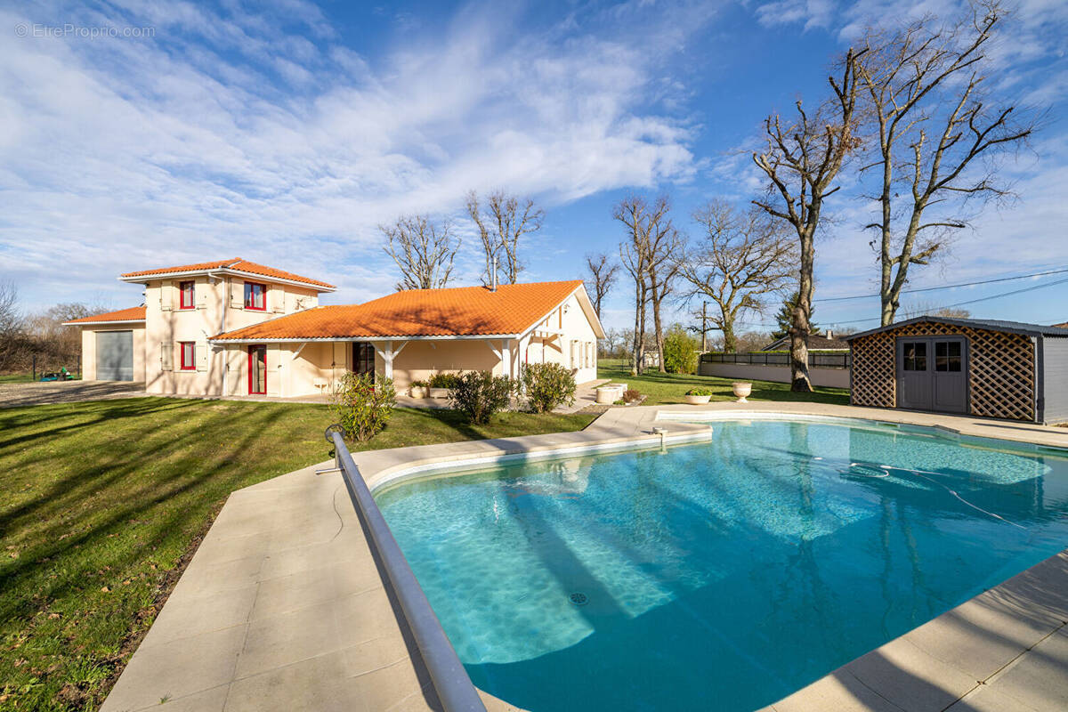 Maison à AIRE-SUR-L&#039;ADOUR