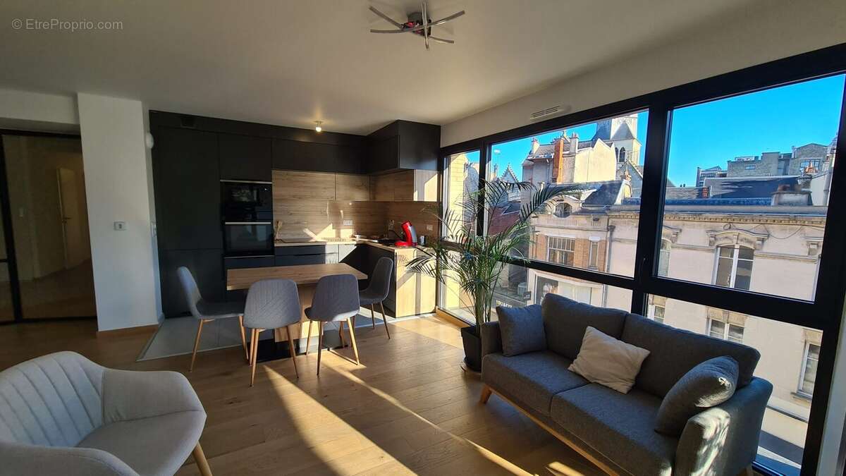 Appartement à REIMS