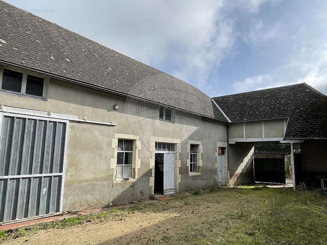 Maison à CHEVAGNES