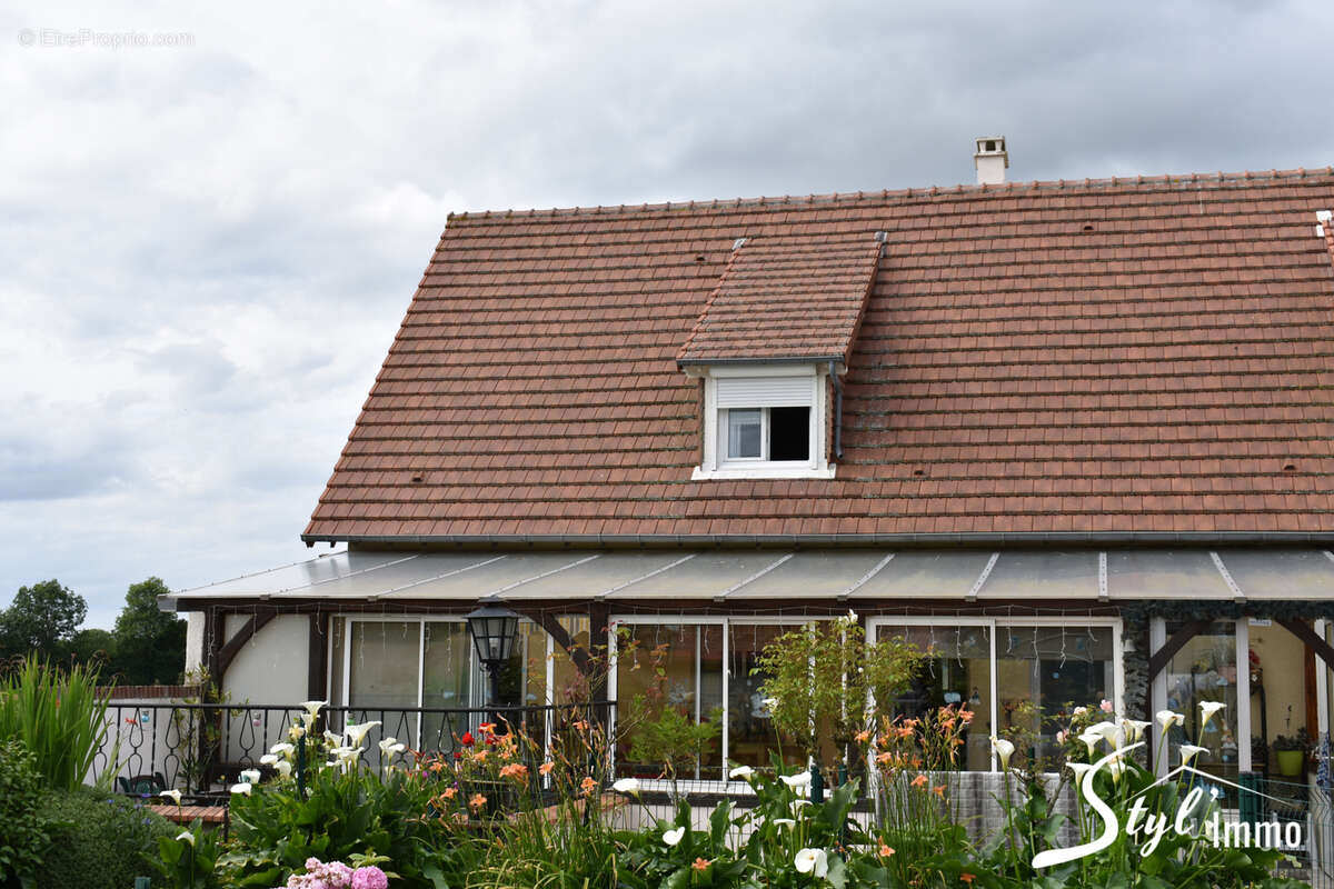 Maison à LIEUREY