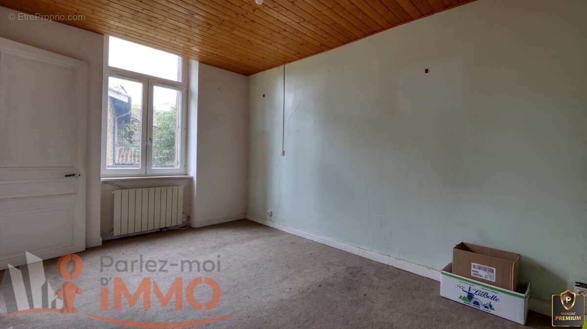 Appartement à USSON-EN-FOREZ