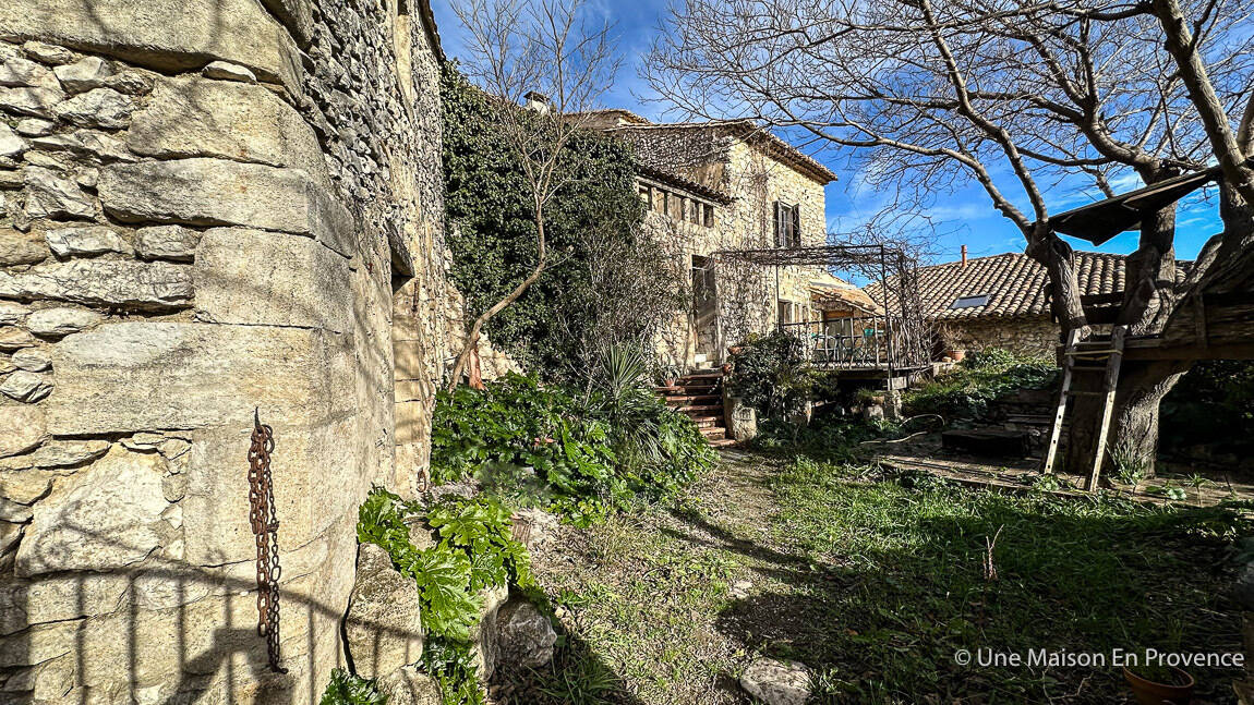 Maison à ROCHEFORT-DU-GARD