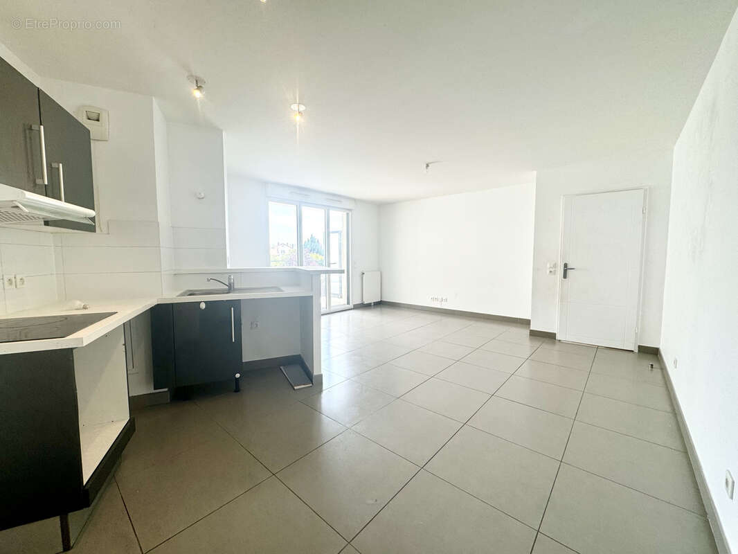 Appartement à MAISONS-ALFORT