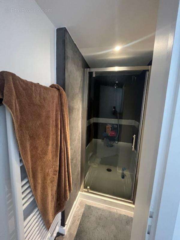 Appartement à SAINT-SEBASTIEN-SUR-LOIRE