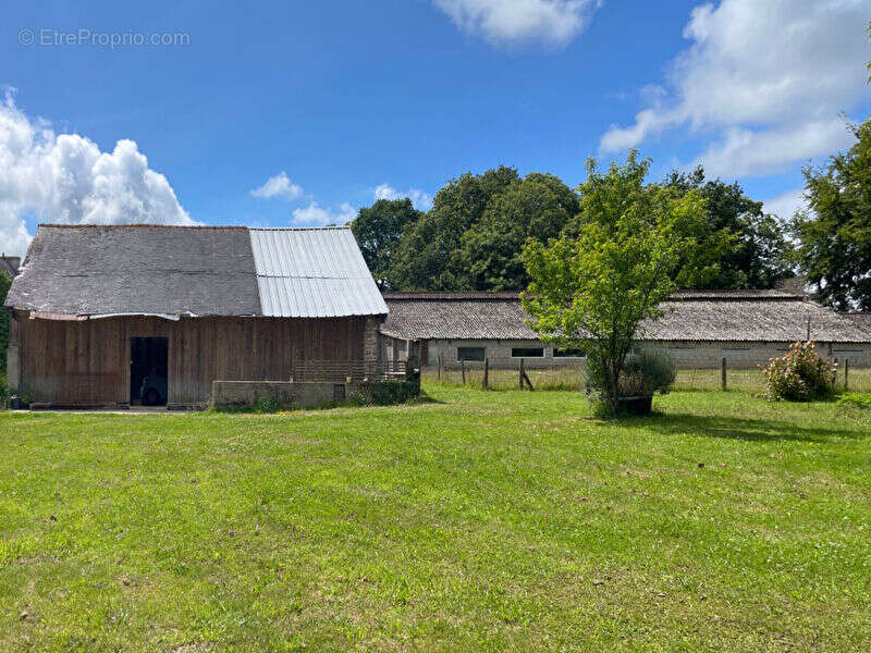 Maison à LANDUDAL