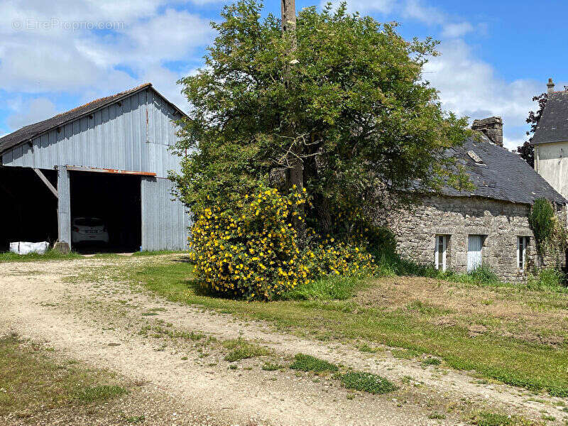 Maison à LANDUDAL