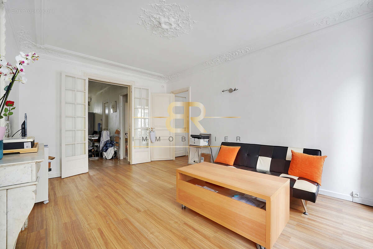 Appartement à PARIS-5E