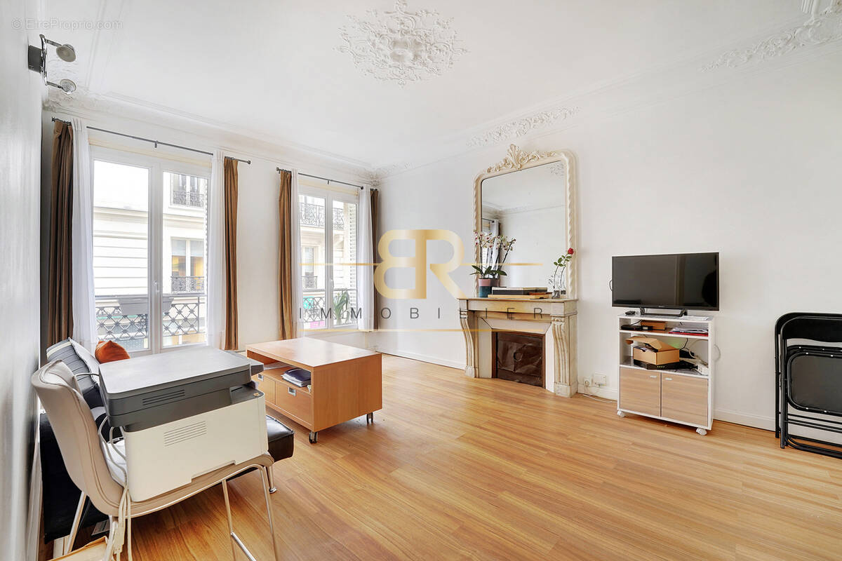 Appartement à PARIS-5E