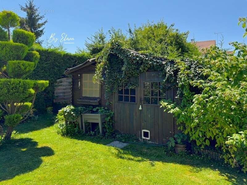 Maison à CHAUMES-EN-BRIE