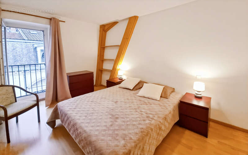 Appartement à AIX-LES-BAINS