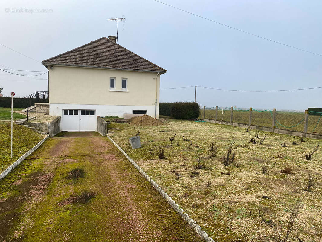 Maison à MONTARGIS