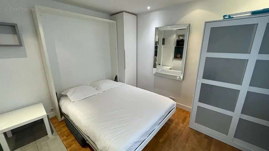 Appartement à PARIS-4E