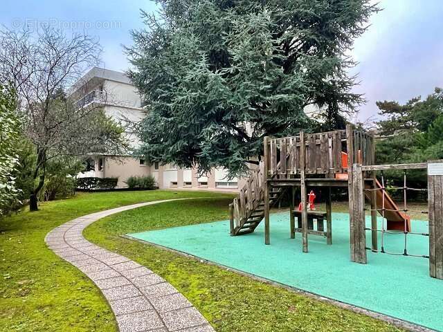 Appartement à MAISONS-ALFORT