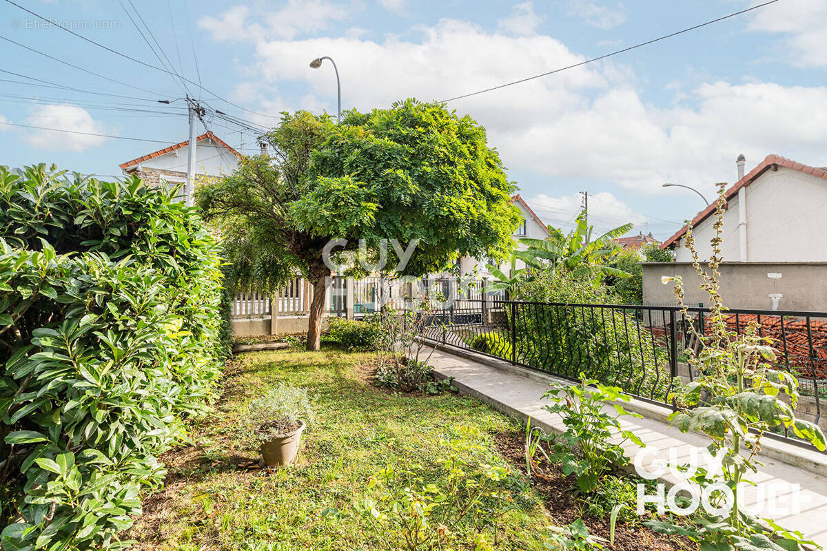 Appartement à SAVIGNY-SUR-ORGE