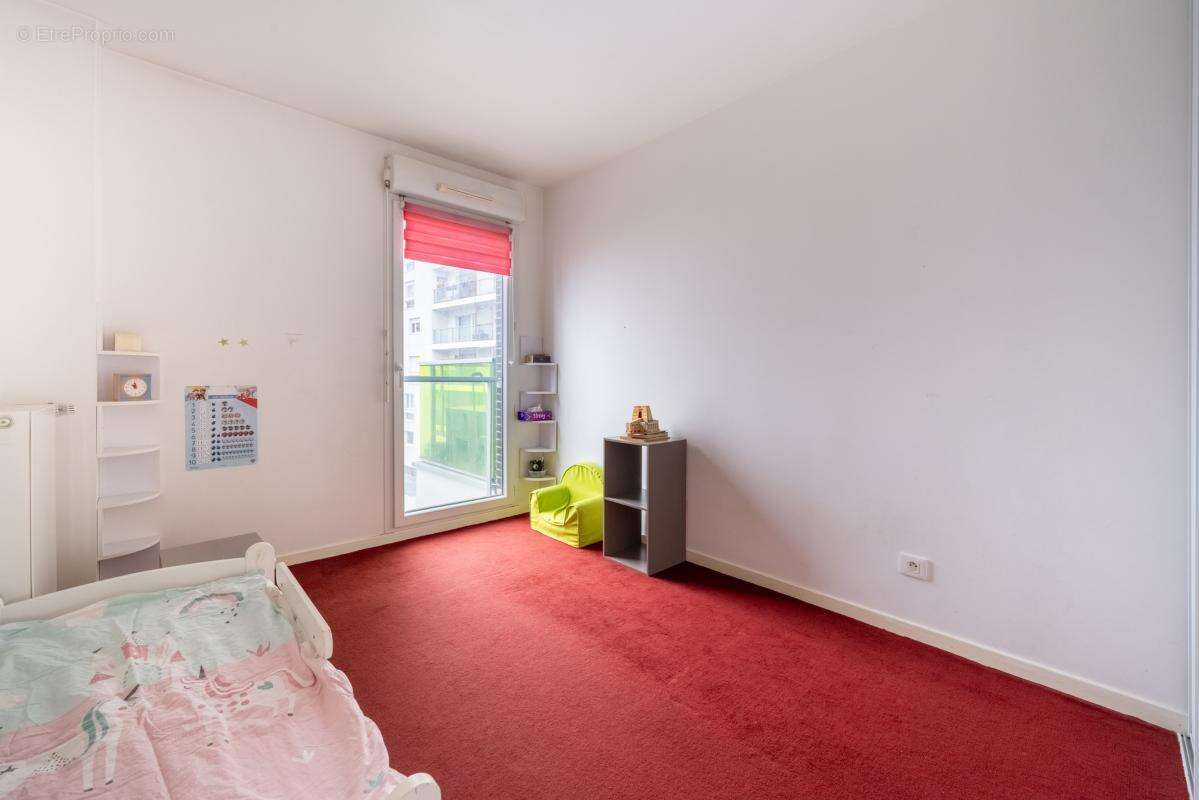 Appartement à IVRY-SUR-SEINE