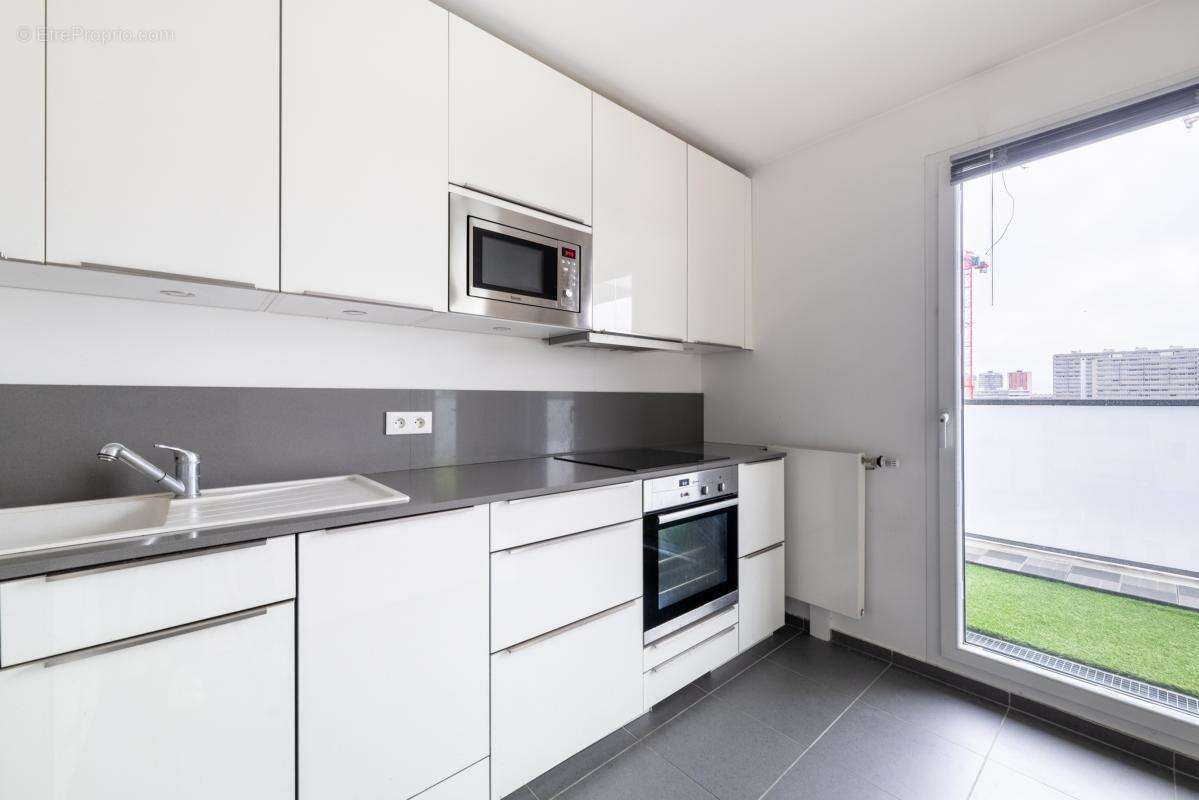 Appartement à IVRY-SUR-SEINE