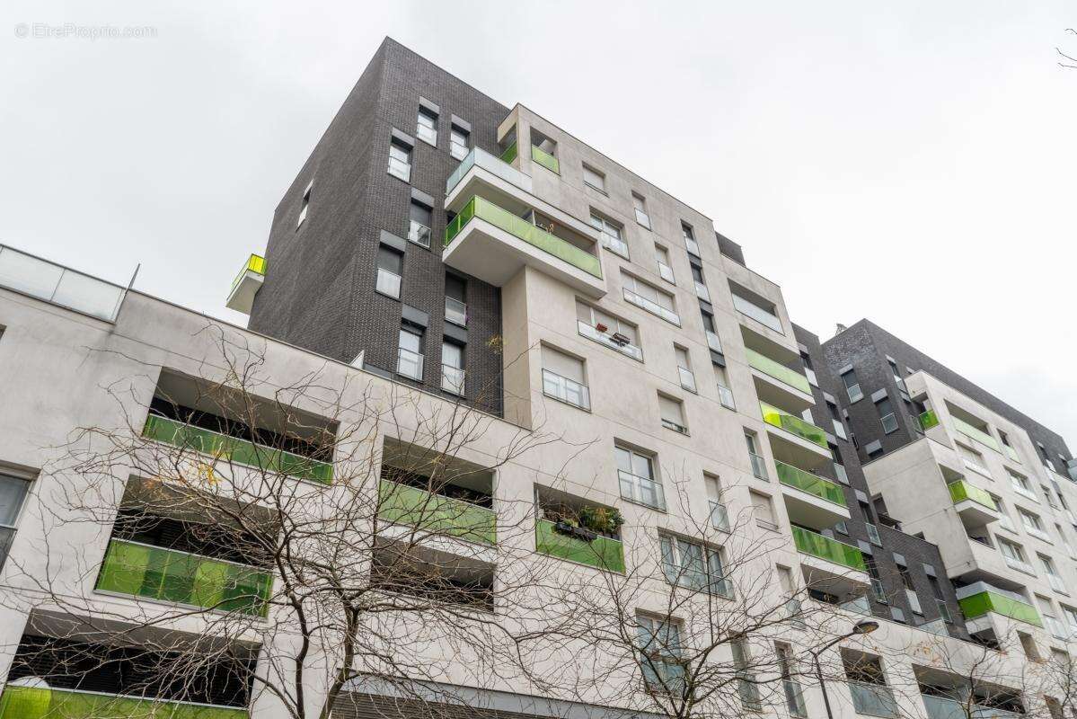 Appartement à IVRY-SUR-SEINE