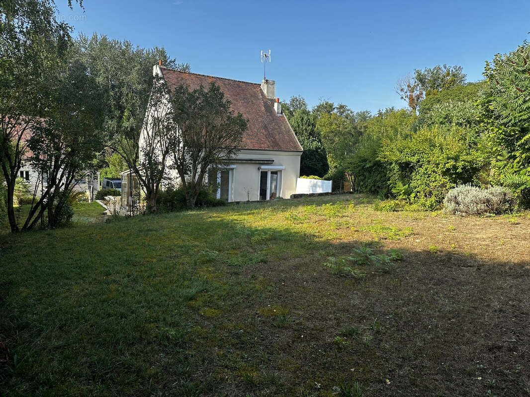 Maison à SANTEUIL