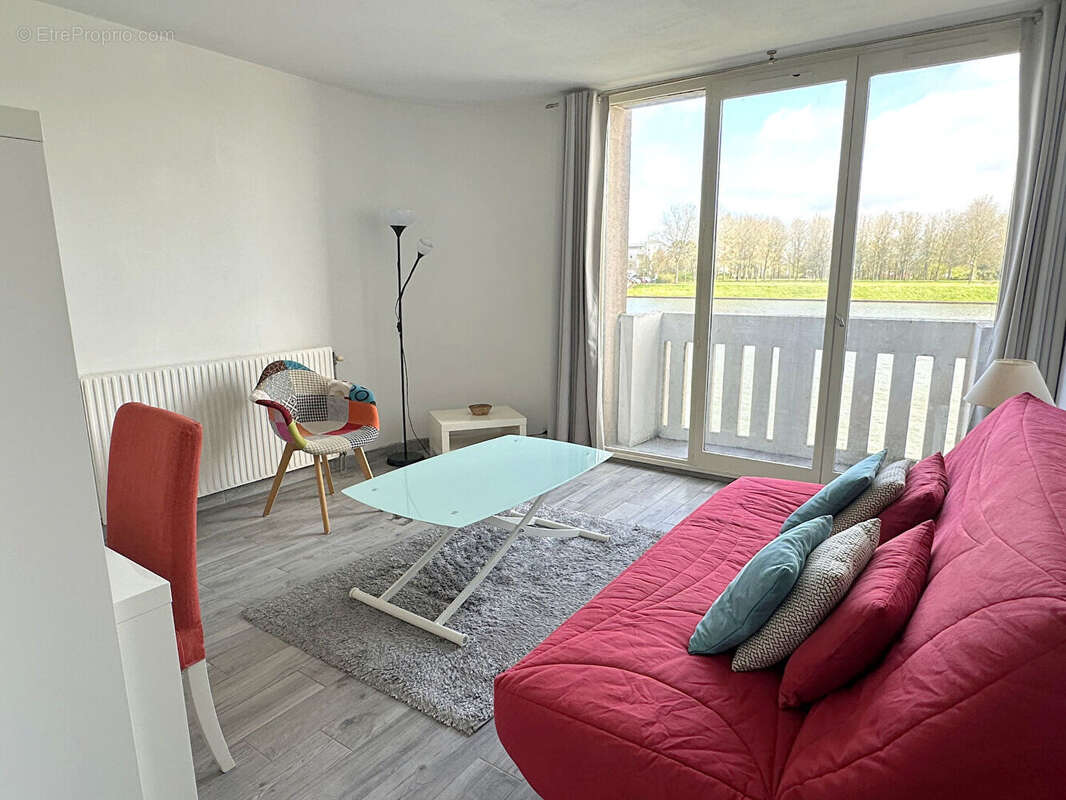 Appartement à MONTIGNY-LE-BRETONNEUX