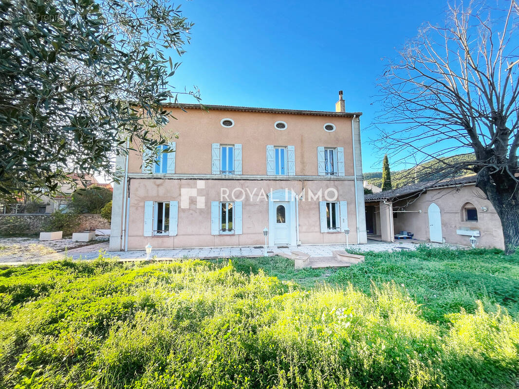 Maison à LA FARLEDE