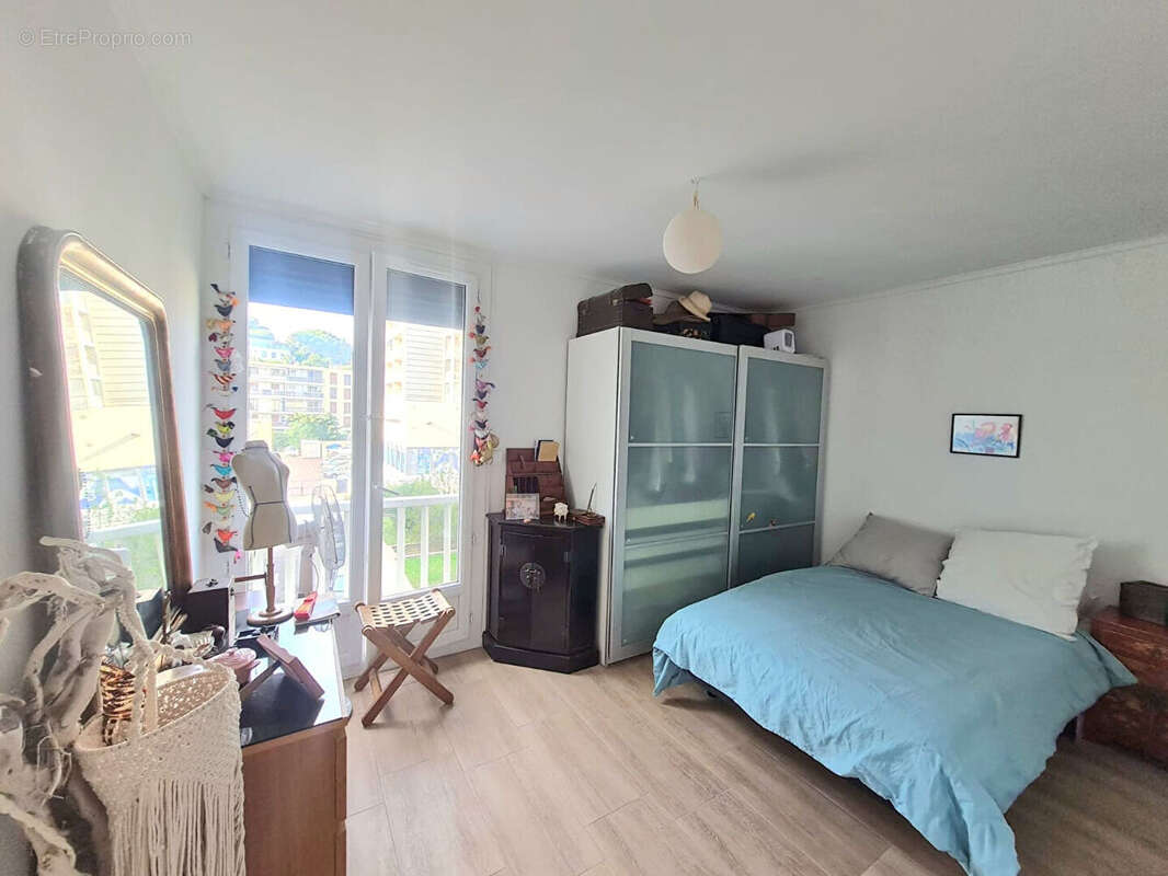 Appartement à CARRY-LE-ROUET