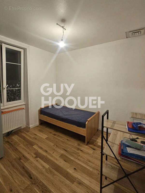 Appartement à GIVORS