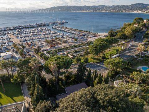 Maison à ANTIBES