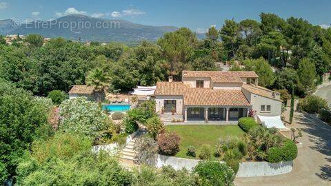 Maison à BIOT