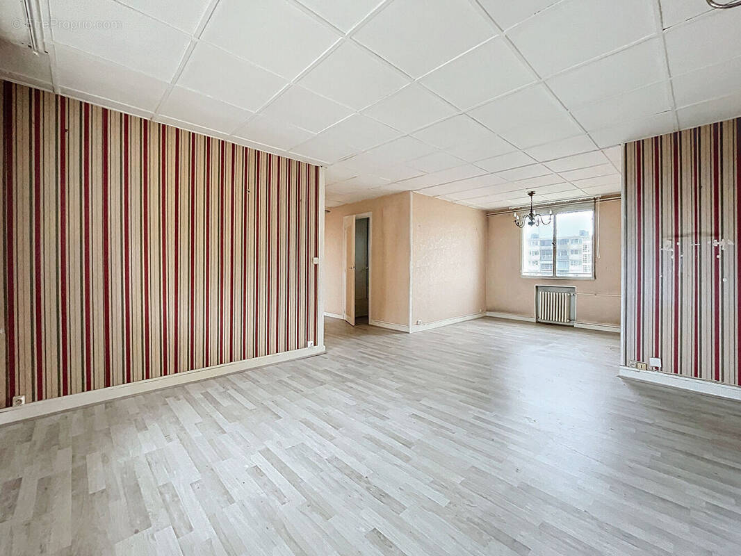 Appartement à SOTTEVILLE-LES-ROUEN