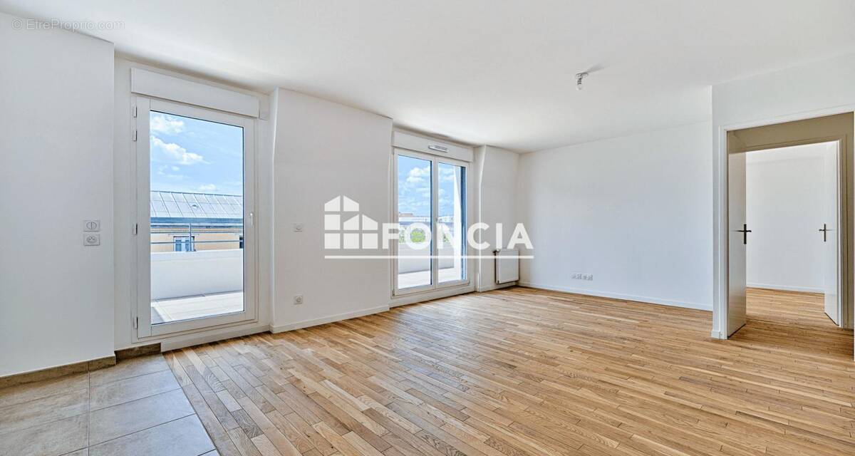 Appartement à ASNIERES-SUR-SEINE