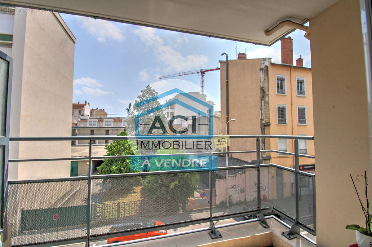 Appartement à LYON-9E