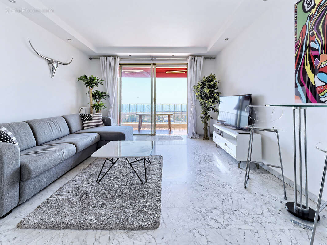 Appartement à CAGNES-SUR-MER