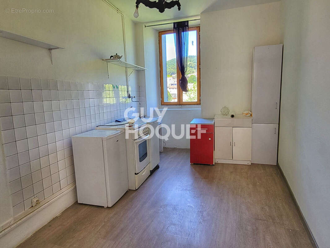 Appartement à SAINT-PONS-DE-THOMIERES