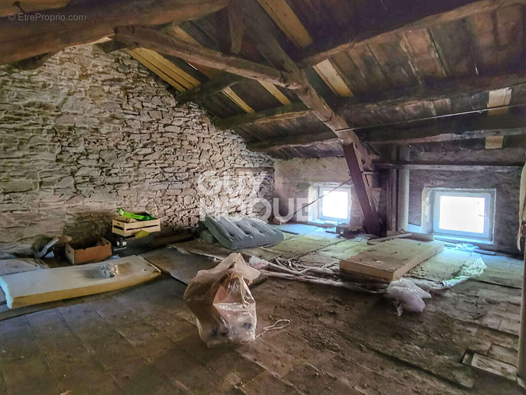 Appartement à SAINT-PONS-DE-THOMIERES