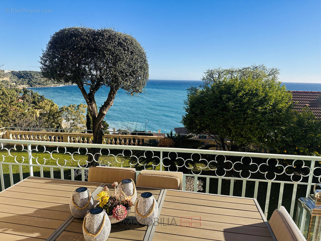 Appartement à ROQUEBRUNE-CAP-MARTIN