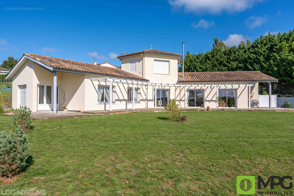 Maison à VILLENEUVE-SUR-LOT