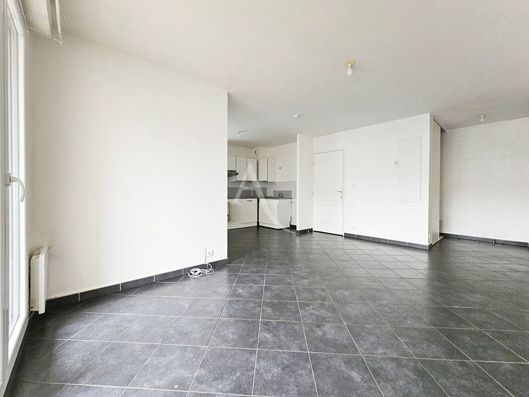 Appartement à VAIRES-SUR-MARNE