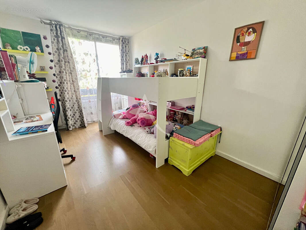 Appartement à FONTENAY-SOUS-BOIS