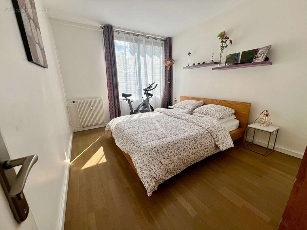 Appartement à FONTENAY-SOUS-BOIS