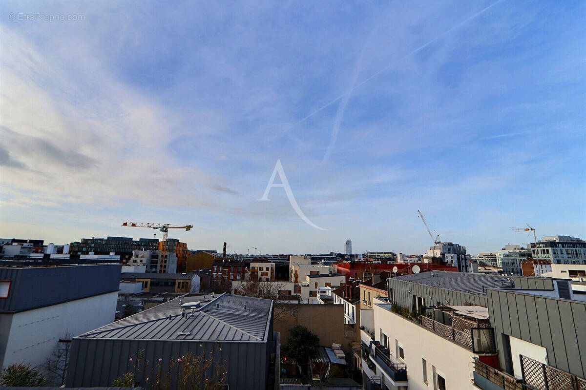 Appartement à AUBERVILLIERS