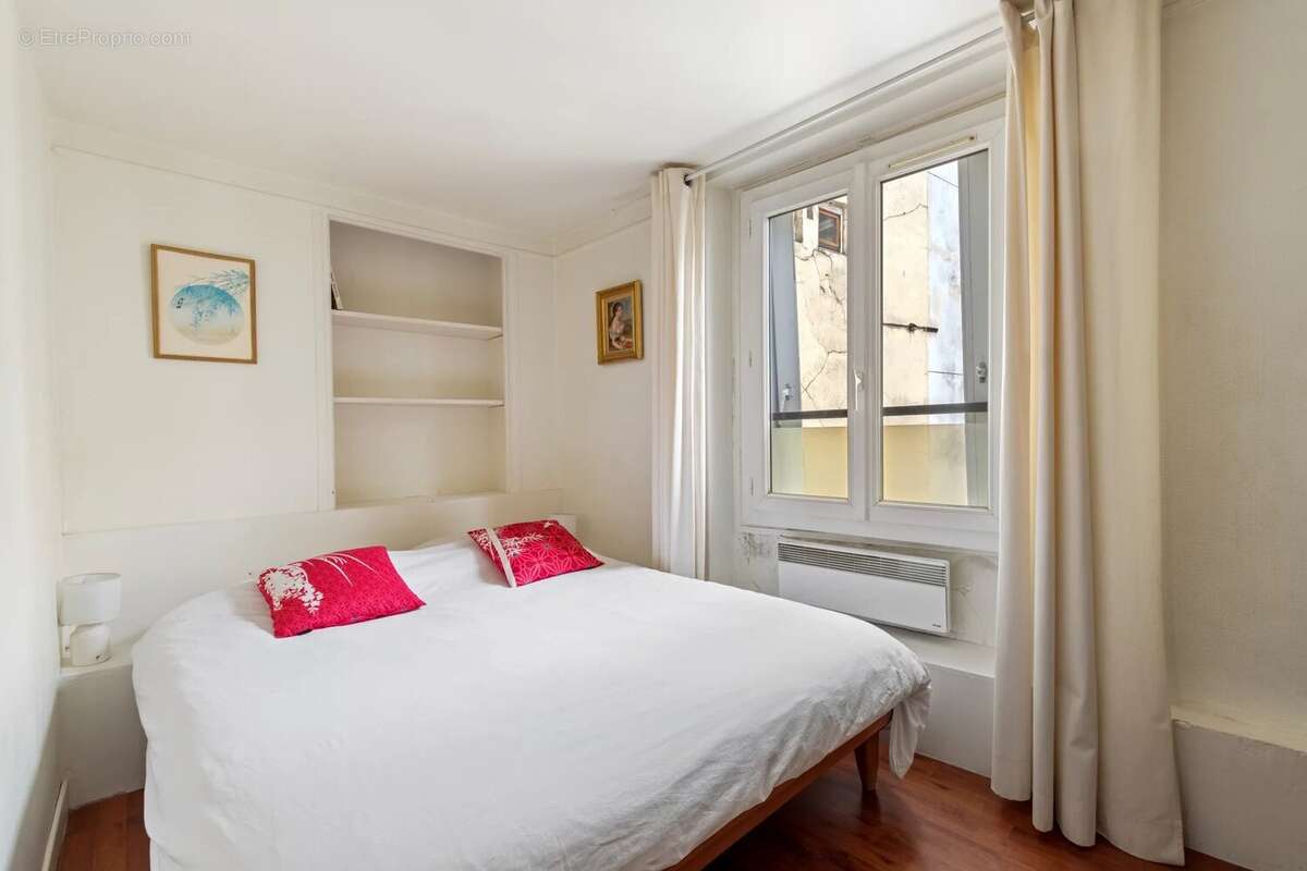 Appartement à PARIS-5E