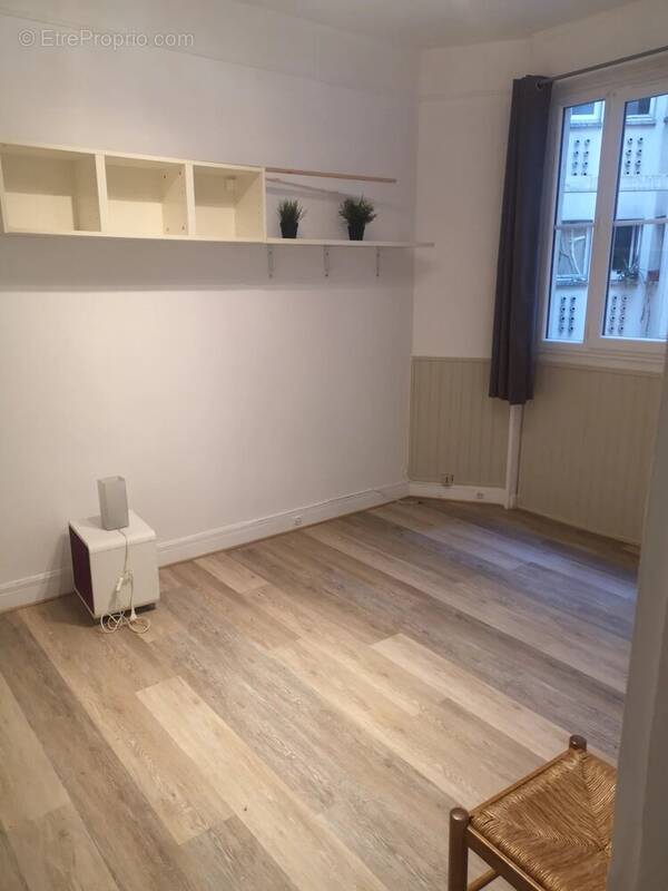 Appartement à PARIS-19E