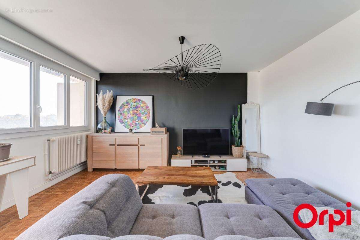 Appartement à LYON-6E