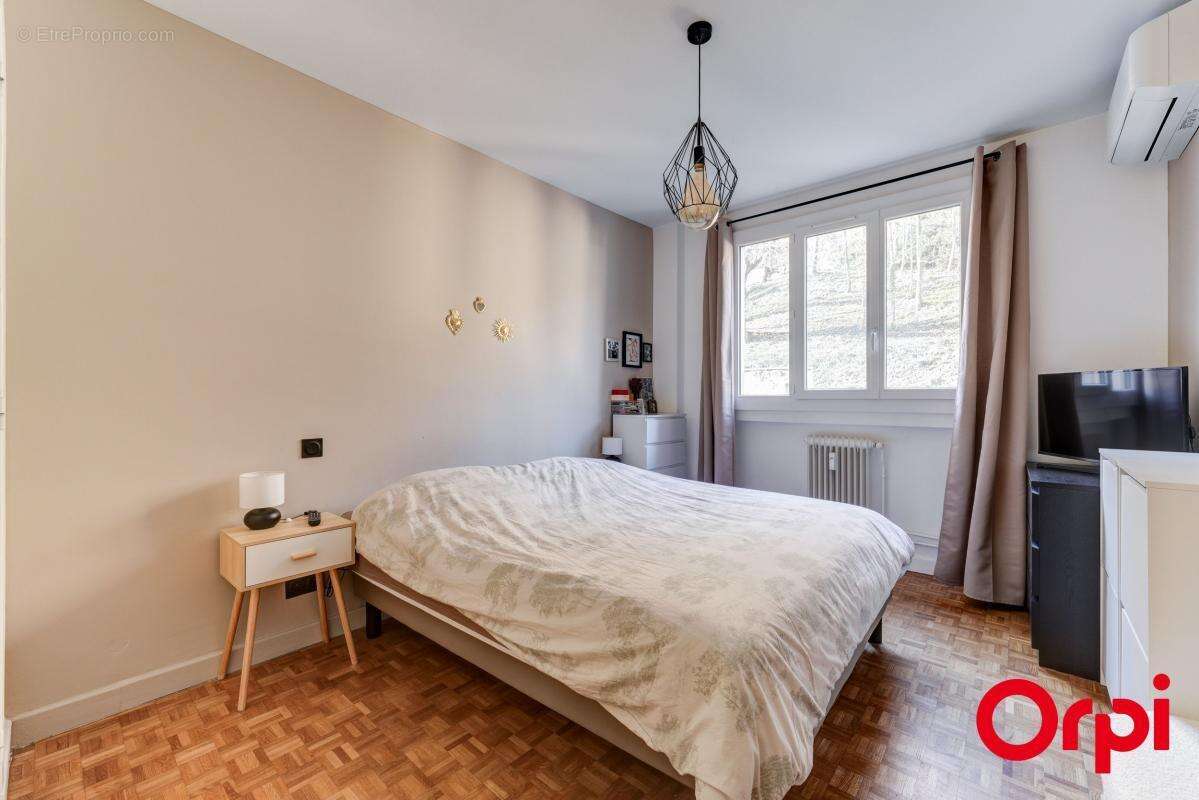 Appartement à LYON-6E