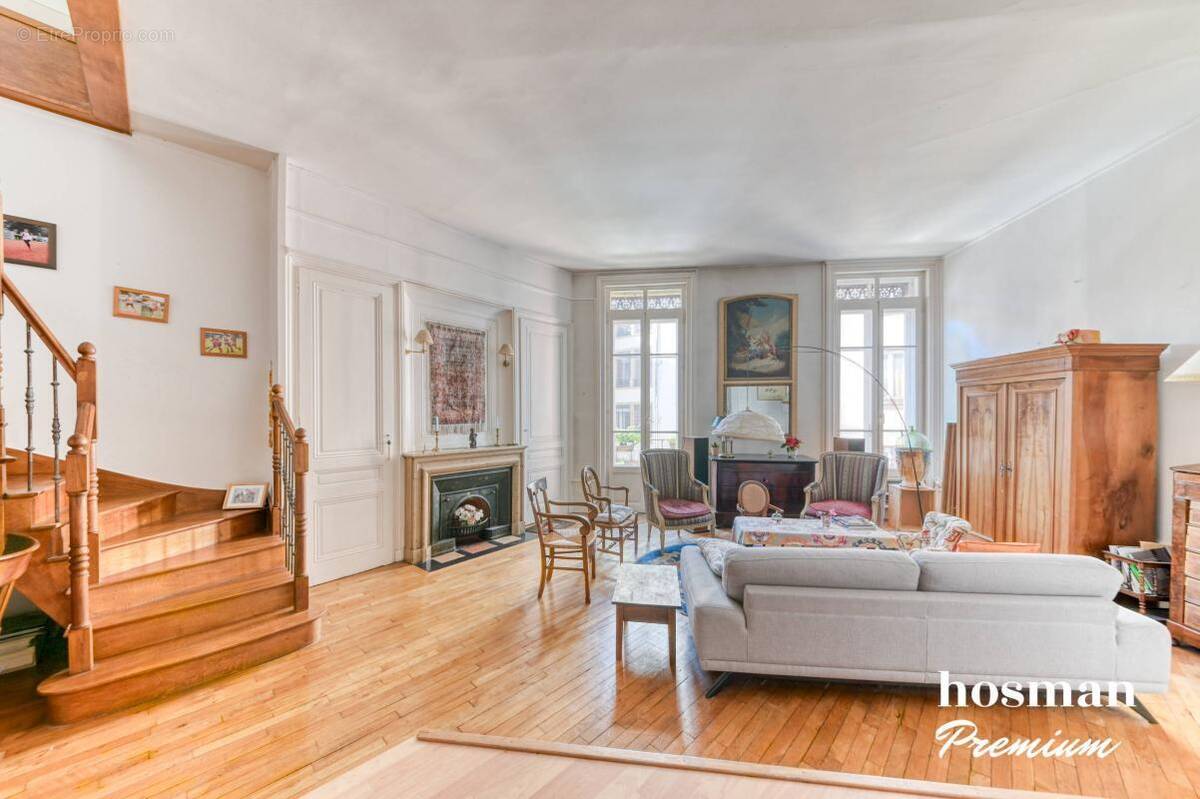 Appartement à LYON-5E