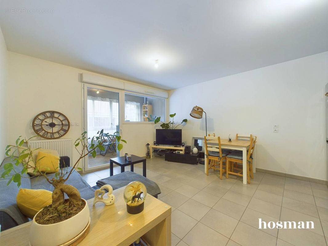 Appartement à LYON-7E