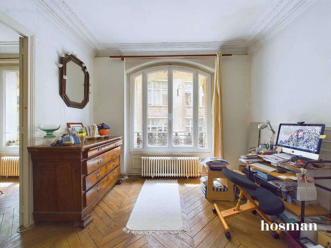 Appartement à PARIS-19E