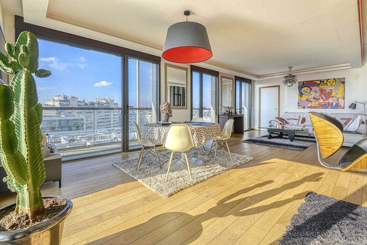 Appartement à NANTES