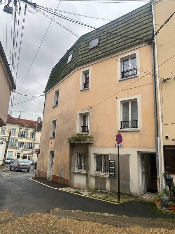 Appartement à COULOMMIERS